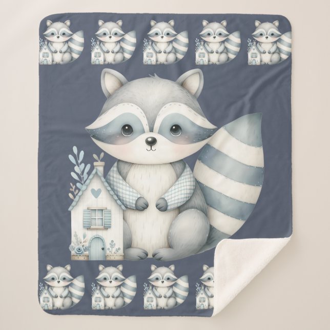 Whimsical Raccoon Night Woodland Cottage Scene Sherpadecke (Vorderseite)