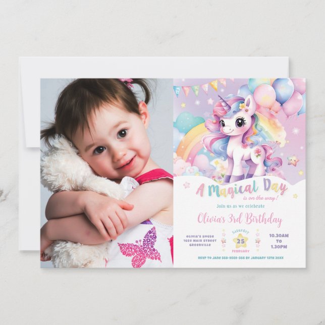 Whimsical Rainbow Unicorn Magical Birthday Foto Einladung (Vorderseite)