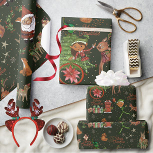 Whimsical Santa Elf & Freunde Weihnachtsgrün Geschenkpapier