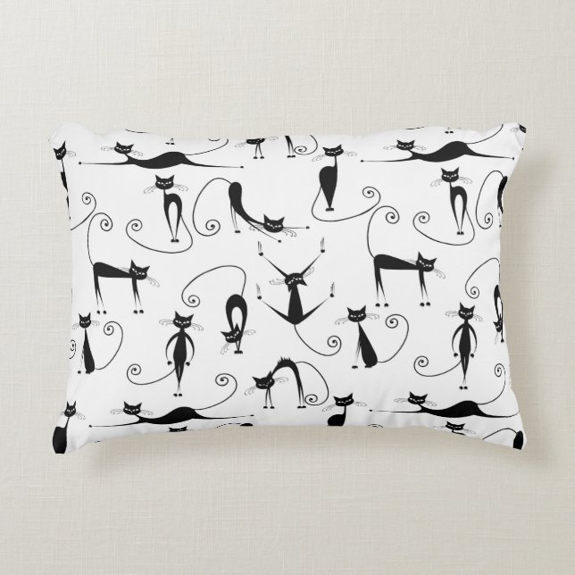 Whimsical Skinny Black Cat Muster Dekokissen (Vorderseite)