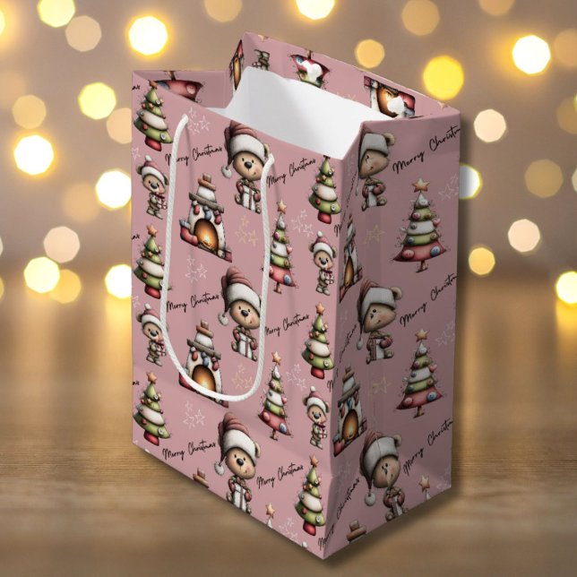 Whimsical Teddy Bear Christmas Pink Background Mittlere Geschenktüte (Von Creator hochgeladen)