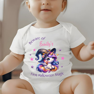 Whimsical Unicorn Girls erstes Halloween mit Namen Baby Strampler