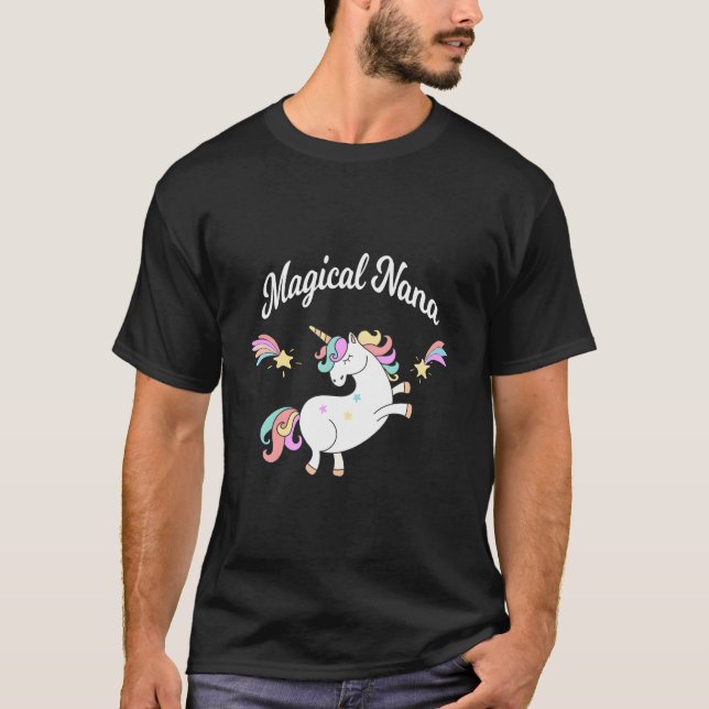 Whimsical Unicorn Nana Magical Nana T-Shirt (Vorderseite)