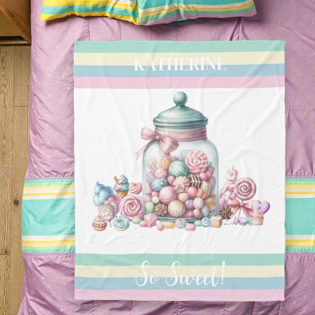 Whimsical Watercolor Süßigkeiten Fleecedecke (Von Creator hochgeladen)