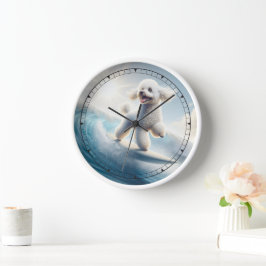 Whimsical White Poodle Surfen Uhr
