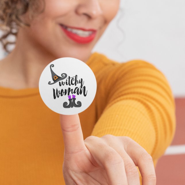 Whimsical Witchy Woman Halloween Runder Aufkleber (Von Creator hochgeladen)