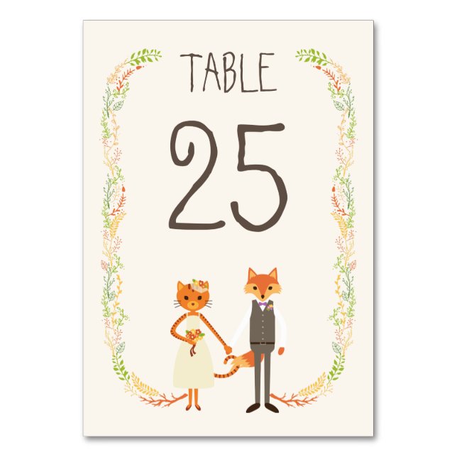 Whimsical Woodland Cat & Fox Hochzeitsinformatione Tischnummer (Vorderseite)