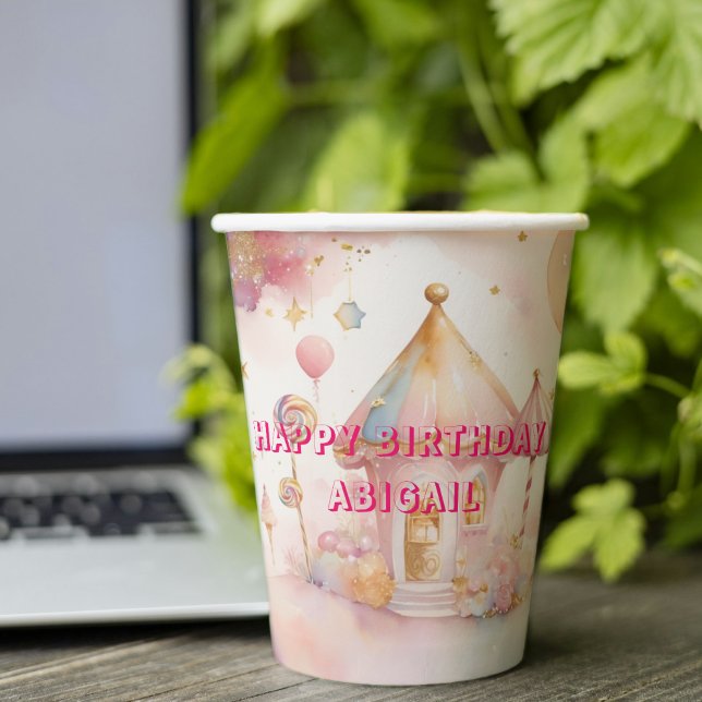 Whimsical Wunder Kerzen und Papier Becher (Von Creator hochgeladen)
