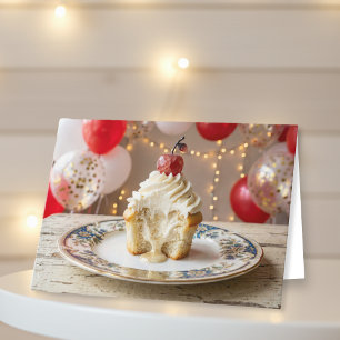Whimsicaler Vanille-Cupcake Nichten-Geburtstag Karte