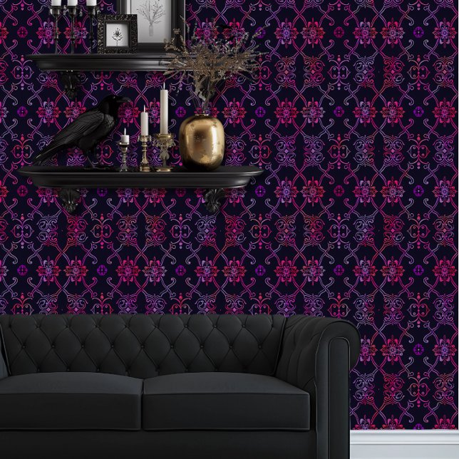 Whimsigoth Fractured Trellis Tapete (Whimsigoth Magenta and Purple Trellis wallpaper behind a black couch.)