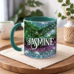 Whimsikalisch gewellte grüne rosa Glitter-Monogram Tasse