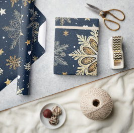 Whimsikalische moderne Navy-Gold-Schneeflocken & H Geschenkpapier