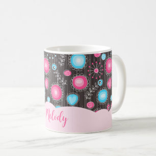 Whimsikalrosa blaue Herzen und Blume Blumenname Kaffeetasse