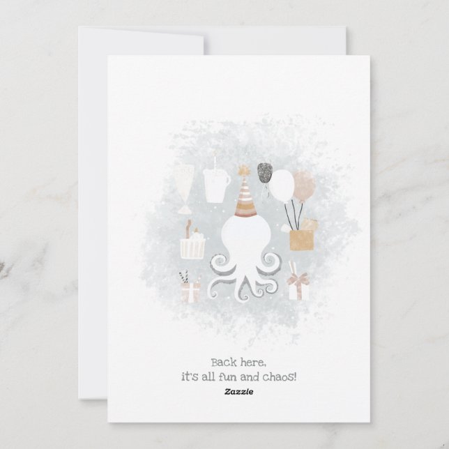 Whimsikischer Oktopus "Zu viele Waffen" Feiertagskarte (Rückseite)