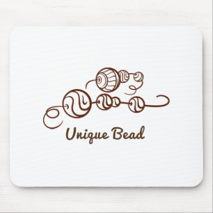 Whimsische einzigartige Perlen auf einer Schnur Mi Mousepad