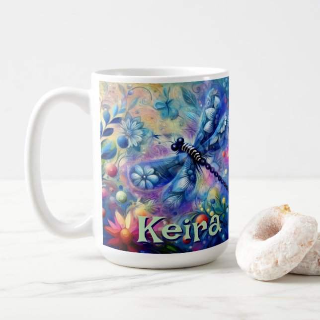 Whimsischer Abstrakter Libellenfliege Personalisie Kaffeetasse (Mit Donut)