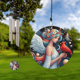 Whimsischer Engel und Kardinal Windspiel