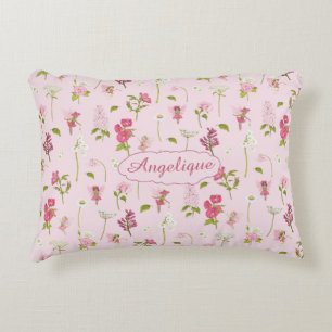 Whimsisches Aquarell und Blume rosa Dekokissen