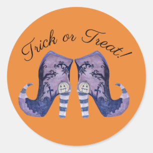 Whimsisches Halloween-Hexenstiefel Runder Aufkleber