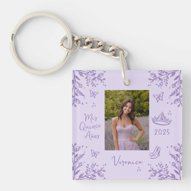Whimsisches Sketch-Foto Mis Quince Años Keepake Schlüsselanhänger (Vorderseite)