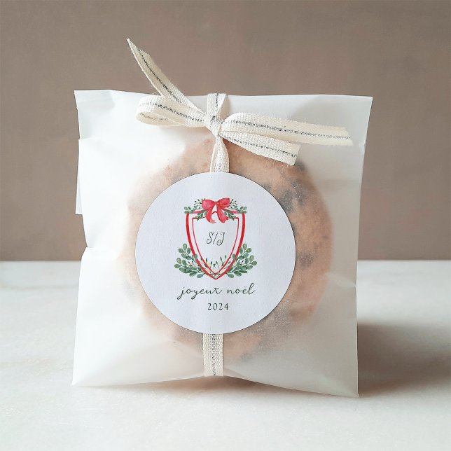 Whimsisches Weihnachtsfest-Wappen | Joyeux Noël Runder Aufkleber (Von Creator hochgeladen)