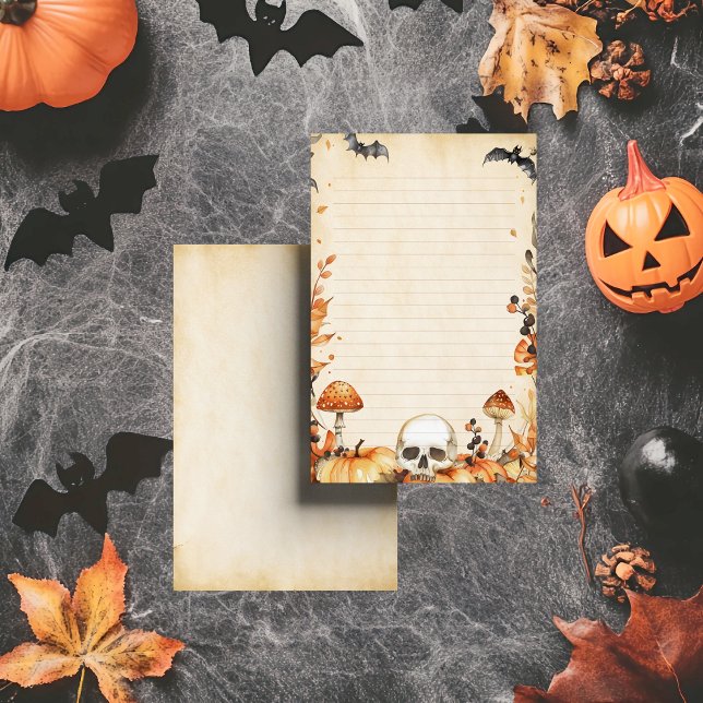 Whimsy Skull and Mushroom Rustikales Halloween Lin Briefpapier (Aged parchment adorned with bats, pumpkins, and autumn vines—this stationery carries October’s magic)