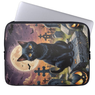 Whiskers of the Witching Hour - Black Cat Laptopschutzhülle