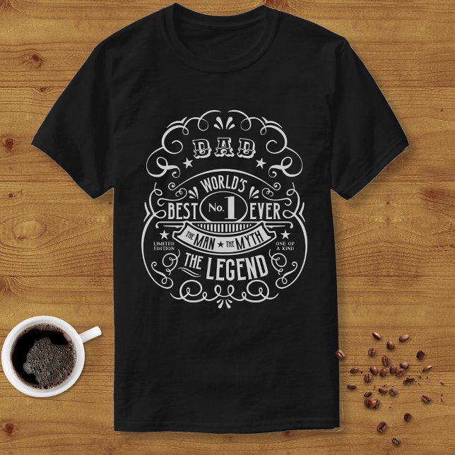 Whiskey Label Man Myth Legend Vater Personalisiert T-Shirt (Von Creator hochgeladen)