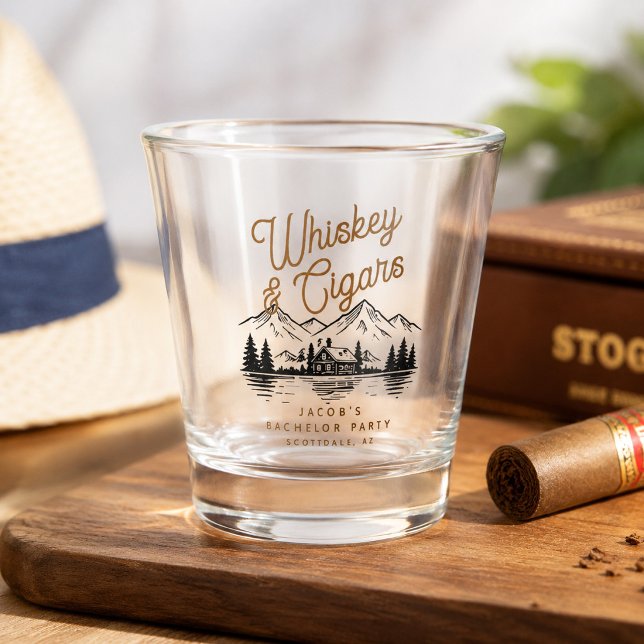 Whiskey & Zigarren Junggesellenabschied Blockhütte Schnapsglas (Von Creator hochgeladen)