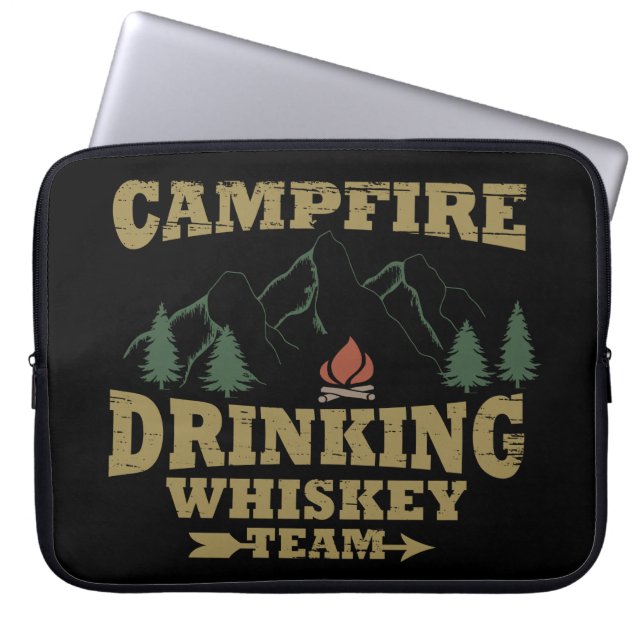 Whiskey zitiert lustige Camping Camper Redewendung Laptopschutzhülle (Vorderseite)