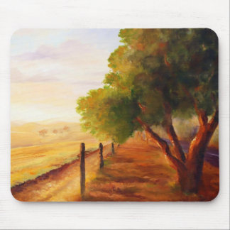 Whiskyhügel am Sonnenaufgang Mousepad