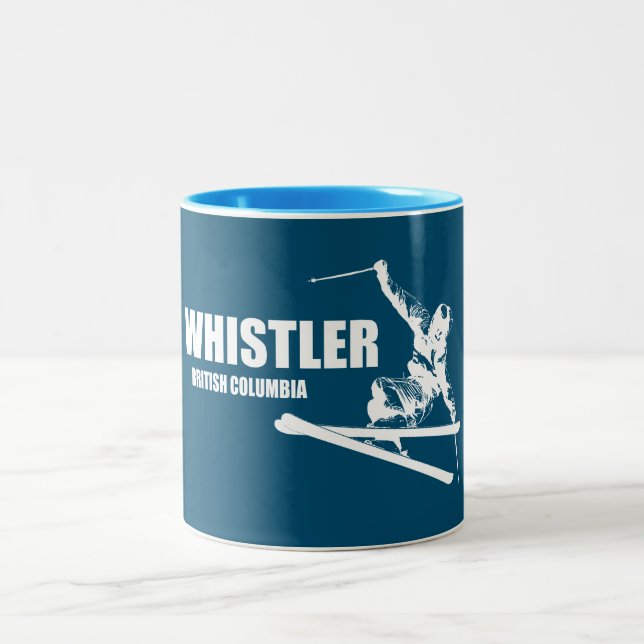 Whistler British Columbia Skier Zweifarbige Tasse (Mittel)