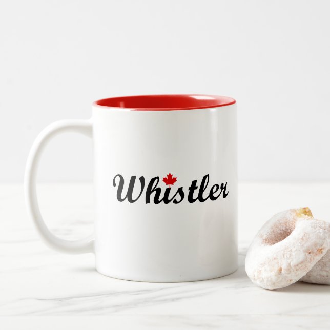 Whistler Canada Script Text Small Maple Leaf Zweifarbige Tasse (Mit Donut)