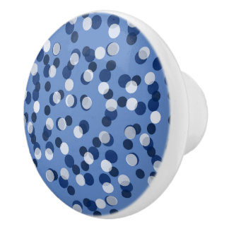white and blue polka dot keramikknauf