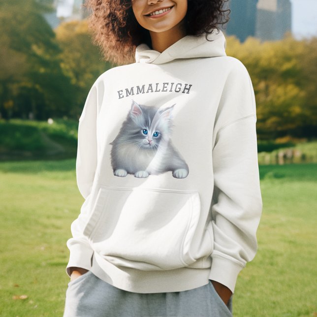 White and Gray Fluffy Furry Kitten Mit Monogramm Hoodie (Von Creator hochgeladen)
