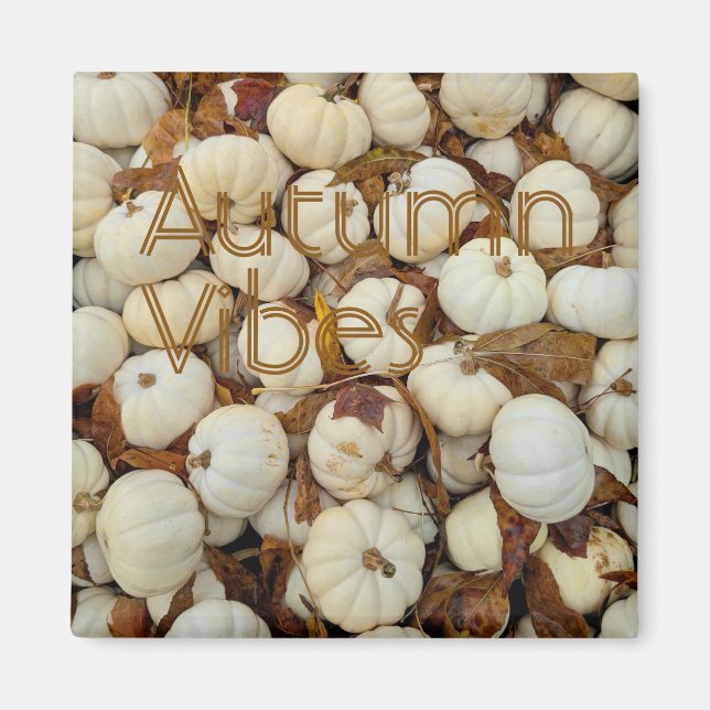 White Autumn Vibes Monogram Pumpkin Magnet (Vorne)