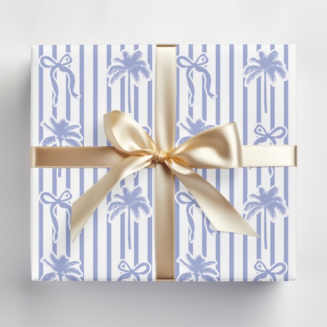White Blue Coastal Palm Trees Bows Stripes Pattern Geschenkpapier Set (In situ)