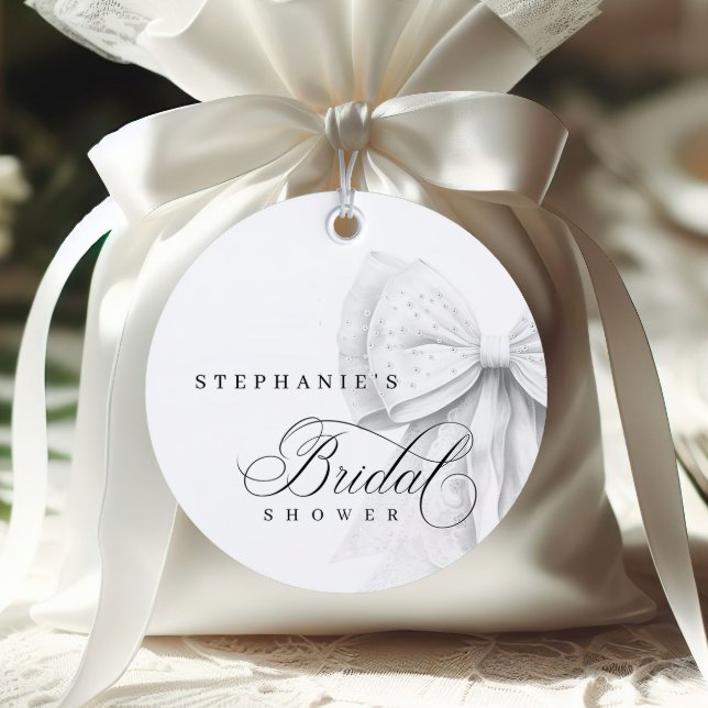 White Bow Pearls Brautparty Geschenkanhänger (Von Creator hochgeladen)