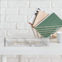 White Carrara Marble Gold Classic Personalisiert