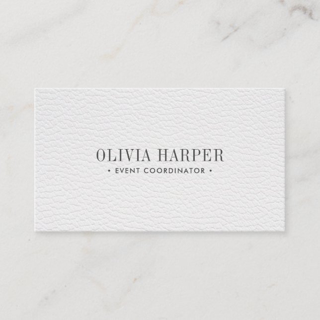 White Chic | Schlichter eleganter Lederlook Visitenkarte (Vorderseite)
