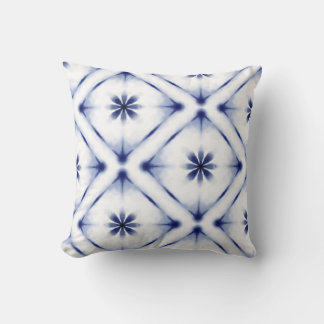 White colourful pillow design kissen