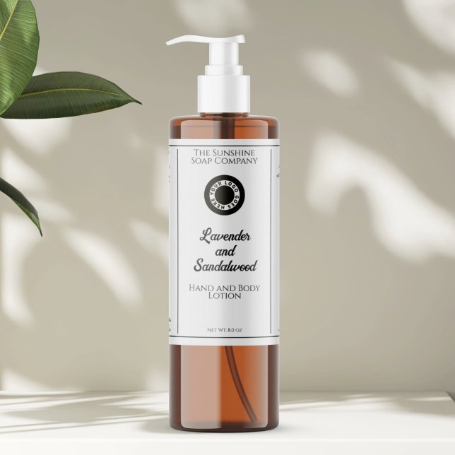 White cosmetics bottle label with logo (Von Creator hochgeladen)