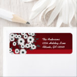 White Daisis on Burgundy Christmas Labels<br><div class="desc">Weitere Weihnachtsdesigns von Sandra</div>