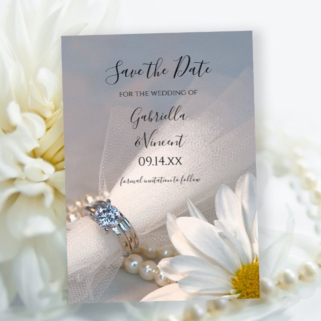 White Daisy Elegance Wedding Save the Date (Von Creator hochgeladen)