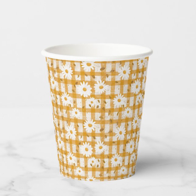 White Daisy Floral Pattern on Yellow Gingham (2) Pappbecher (Vorderseite)