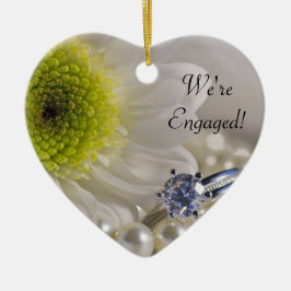 White Daisy und Diamond Ring Wir sind Verlobt Keramik Ornament