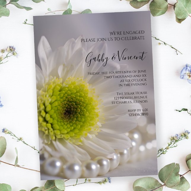 White Daisy und Pearls Engagement Party Einladung (Von Creator hochgeladen)