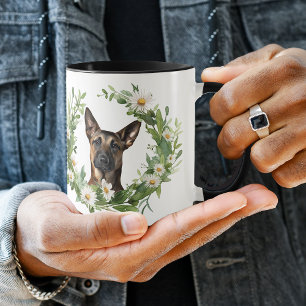 White Daisy Wreath Belgisch Malinois Dog Tasse
