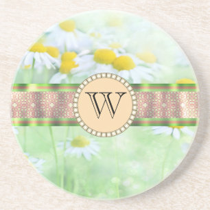 White Daisy's in Green Meadow Monogram Getränkeuntersetzer