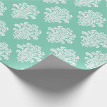White Damask on Aqua Pattern Geschenkpapier<br><div class="desc">Ein wunderschön feminininer weißer Damast über einem Aquahintergrund.</div>